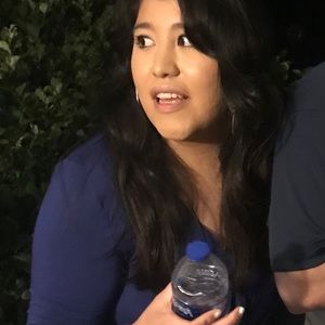 Meet your Posher, Edelia